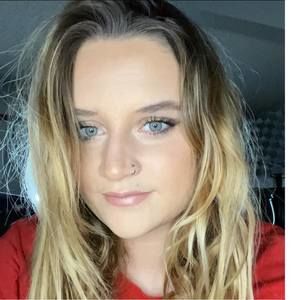 Meet your Posher, Ashlyn